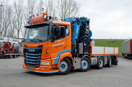 DAF XF530 FAX 8x2 - 24